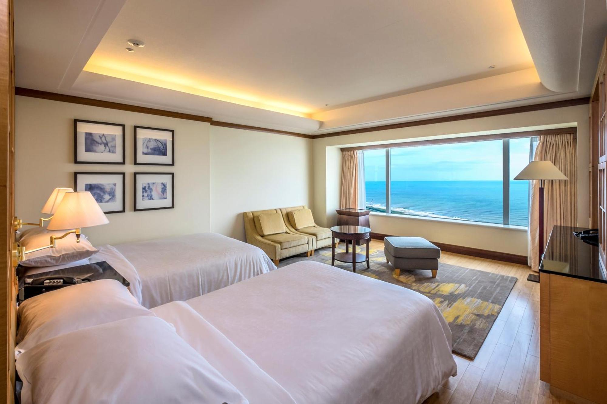 Sheraton Grande Ocean Resort Miyazaki Esterno foto